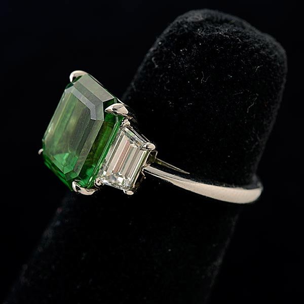 TIFFANY & CO. TSAVORITE, DIAMOND, PLATINUM RING. : Lot 1425