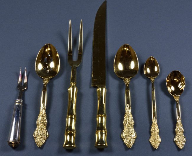 5 1847 ROGERS GOLDPLATED FLATWARE SET Lot 5