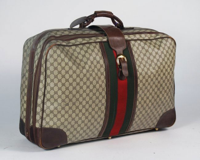 1 VINTAGE GUCCI SUITCASE Lot 1