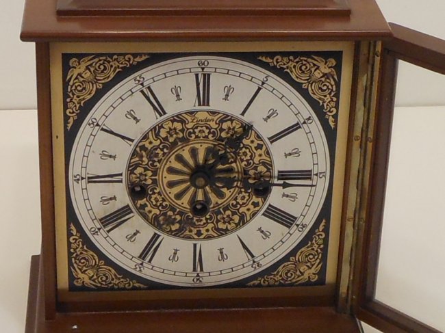 Pendule Vintage Linden – Locomotive à Vapeur 1855 – Bois, Métal Et Verre
