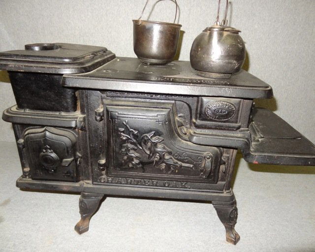 rare-charter-oak-no-503-youth-size-cast-iron-stove-lot-85