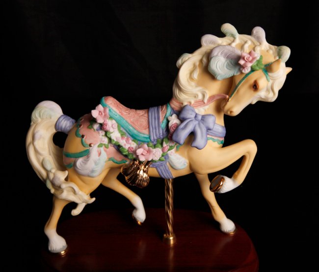 lenox carousel figurines