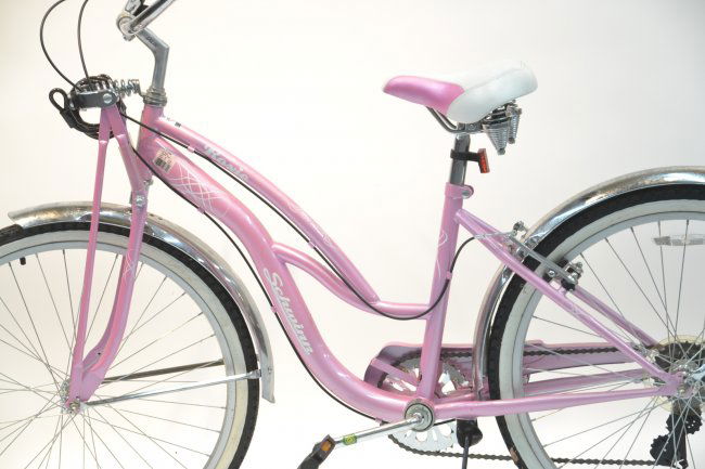 schwinn roxie cruiser price