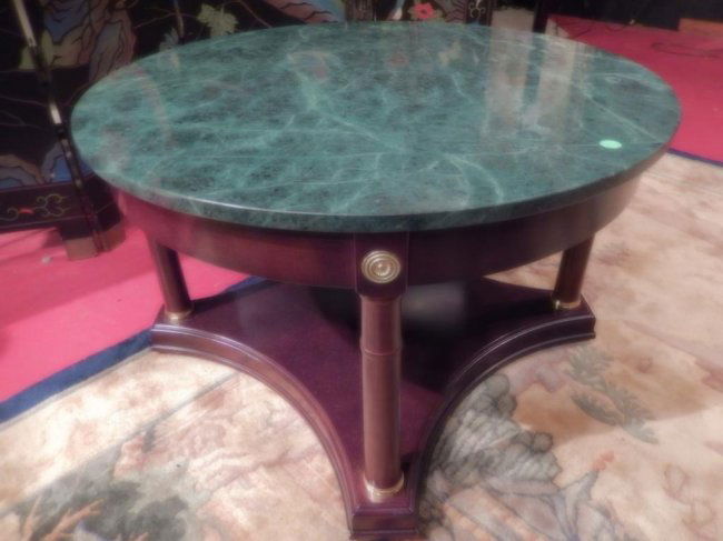 NEOCLASSICAL COFFEE TABLE, GREEN MARBLE TOP, BRASS : Lot 170