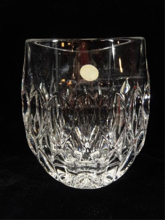 GORHAM FULL LEAD CRYSTAL VASE, MADE IN WEST GERMANY, Lot 110