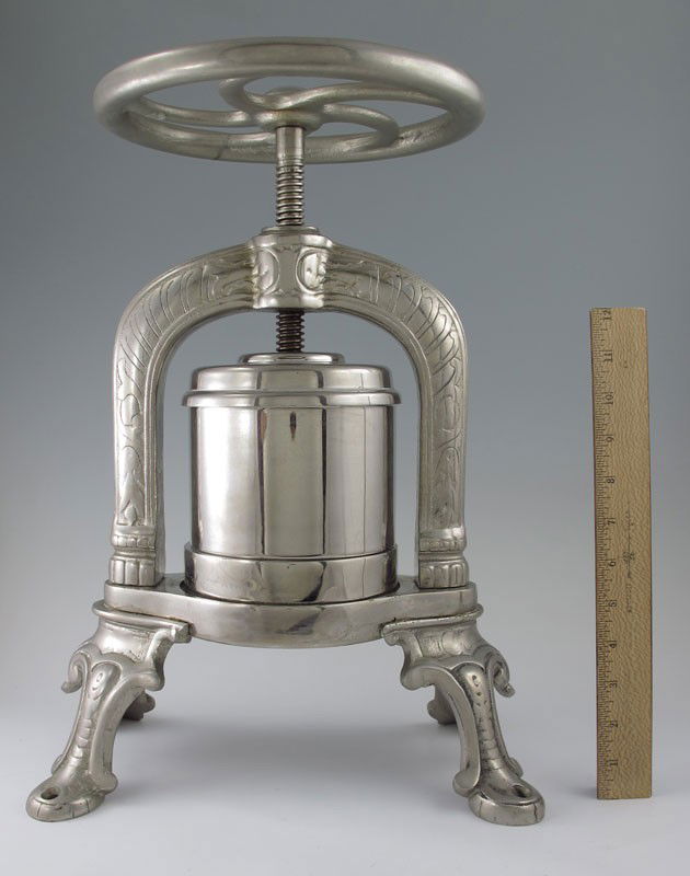 90 19TH CENTURY FRENCH SILVERED DUCK PRESS Lot 90