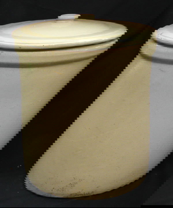 148 WESTERN STONEWARE CROCK & LID 6 GALLON MARKED "WES Lot 148