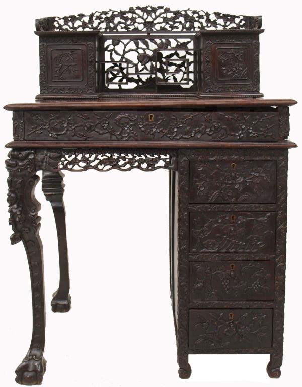 108 FINE ANTIQUE CHINESE CARVED ROSEWOOD WRITING DESK Lot 108