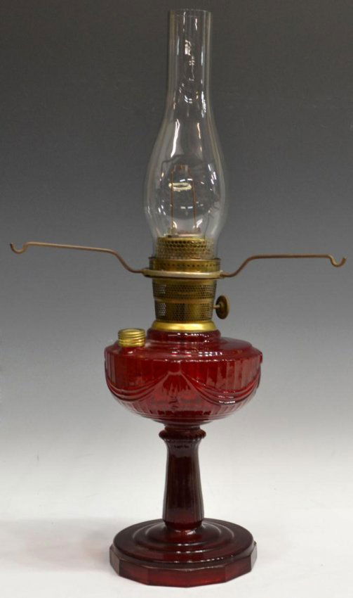 (3) VINTAGE ALADDIN KEROSENE LAMPS, MODELS B & 6 : Lot 532