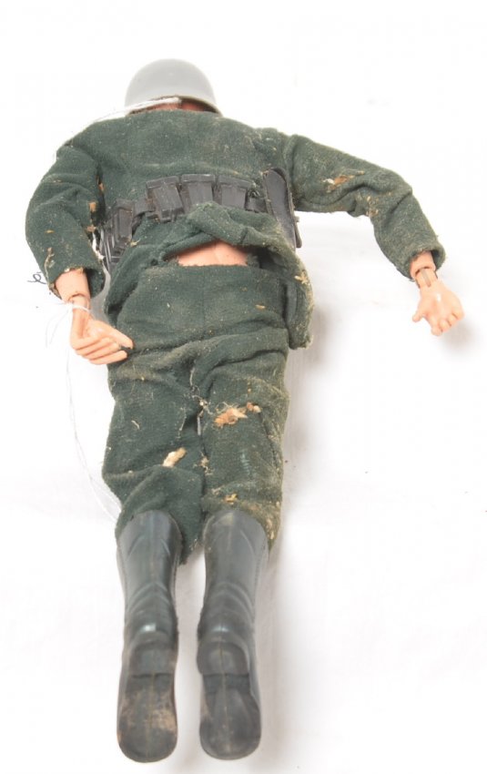 1965-66 12 inch GI Joe in German soldier uniform : Lot 422