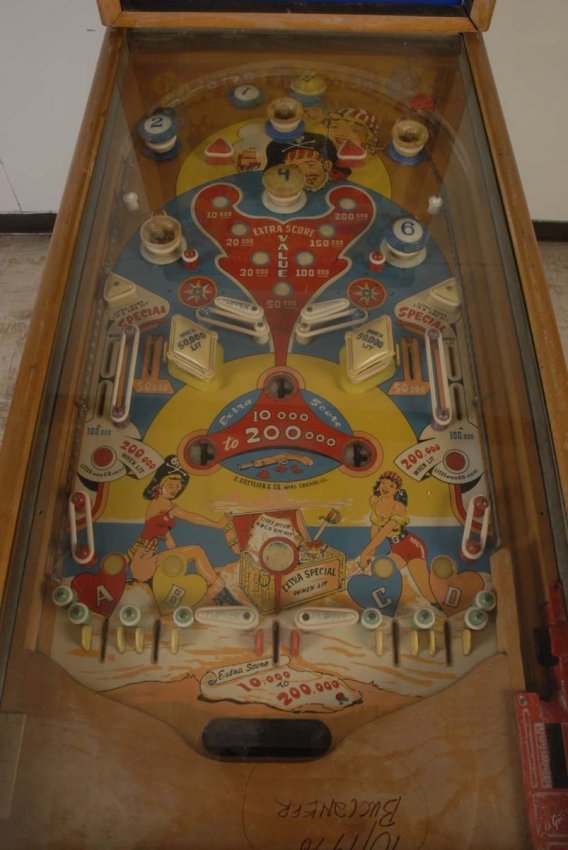 buccaneer pinball machine