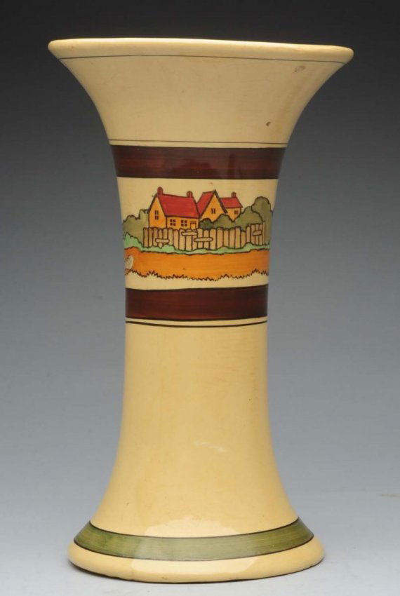 Roseville Tourist Vase. : Lot 1039