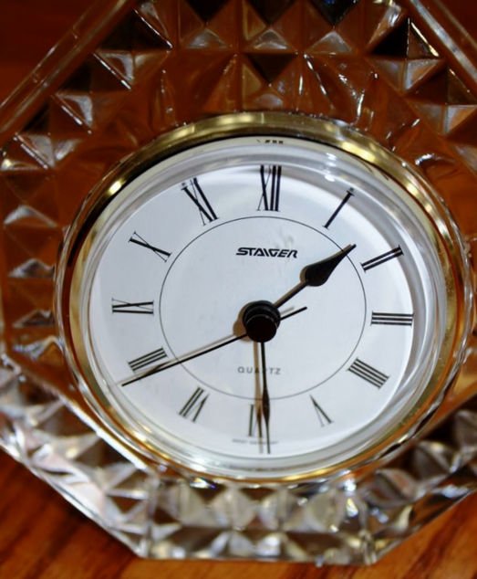 STAIGER FRENCH CRYSTAL WEST GERMANY QUARTZ CLOCK XC Lot 12