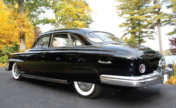 205: 1950 Lincoln Cosmopolitan Four-Door Sport Sedan : Lot 205