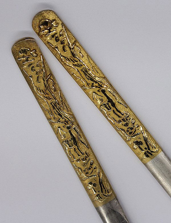 Korean sterling silver chopstick and spoon set Lot 6534