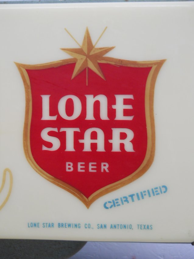 LONE STAR BEER Light Up Wall Display and Clock : Lot 92