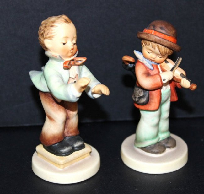 mini hummel figurines