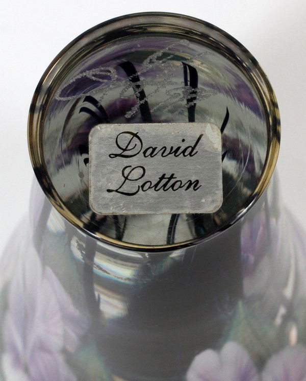 DAVID LOTTON STUDIO GLASS VASE 1999 Lot 21196