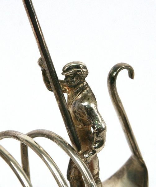 ANTIQUE GONDOLA E.P.N.S. TOAST RACK Lot 10126