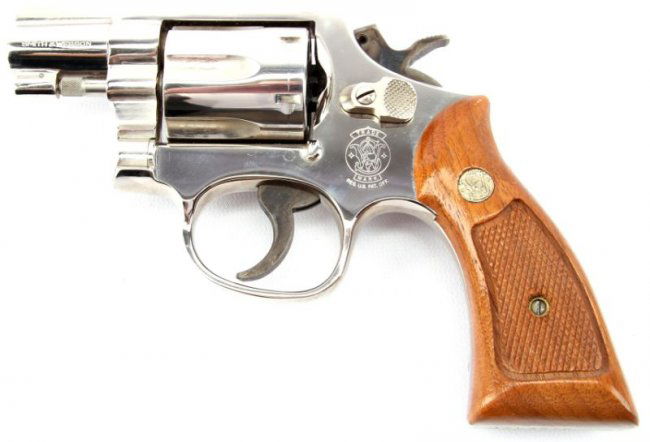 SMITH & WESSON MODEL 12-3 AIRWEIGHT NICKEL .38 SPL : Lot 8083