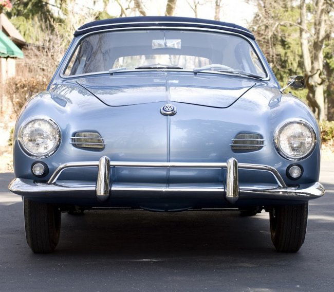 1958 Volkswagen Karmann Ghia low light cabriolet Lot 10