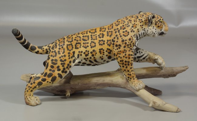 porcelain jaguar figurine