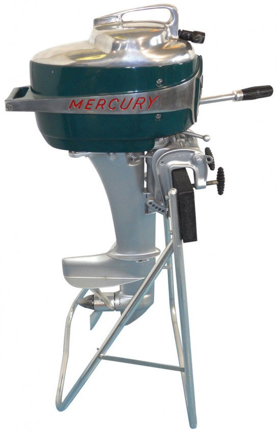 0223 Boat outboard motor w/stand, Mercury Mark 15 Rock Lot 223