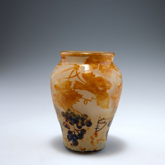 daum freres nancy 39 vigne 39 vase c1910 h 16 8 cm lot 33 daum design llc