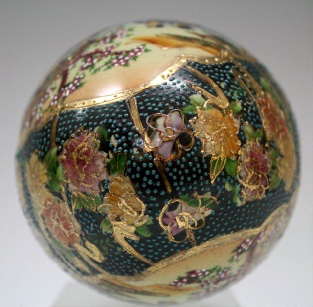 Royal Satsuma Porcelain Egg Lot 180