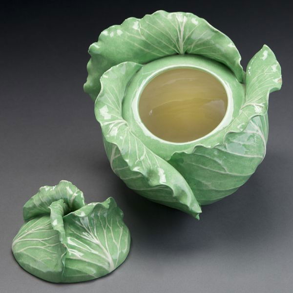 255 Dodie Thayer "Lettuce Leaf" glazed pottery tureen, Lot 255