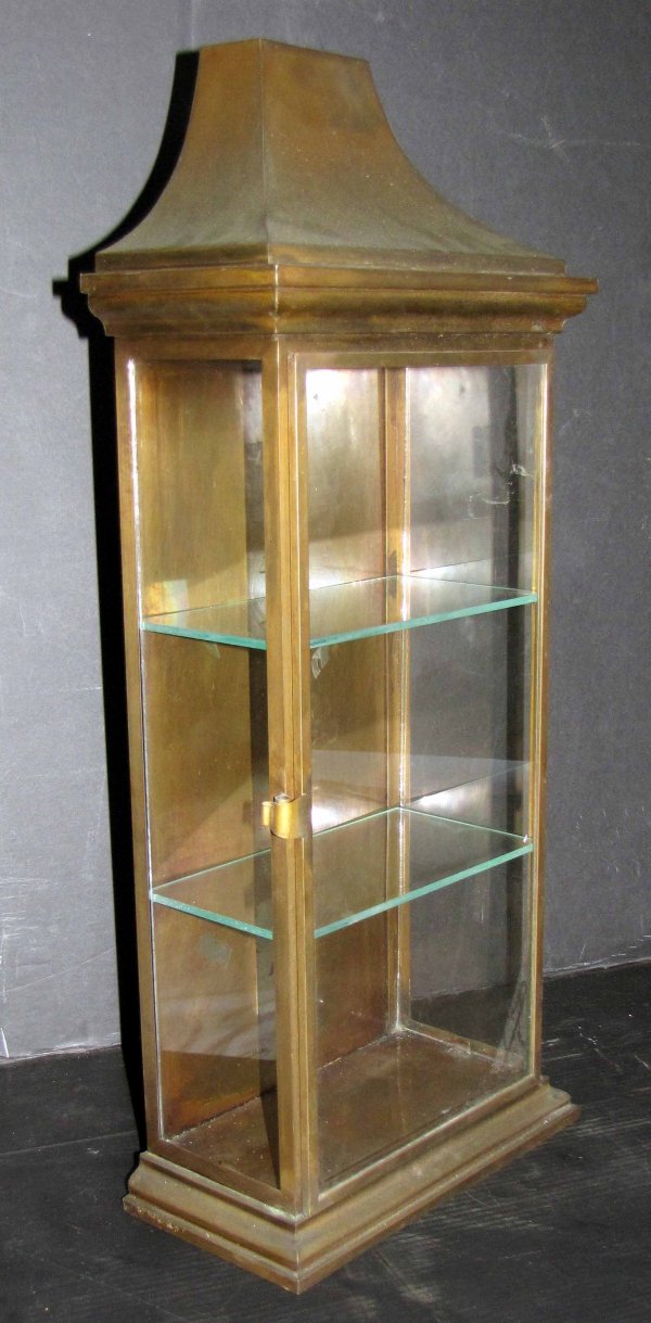 206 PR OF SMALL BRASS & GLASS CURIO DISPLAY CASES 3449 Lot 206