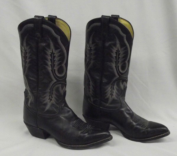 Tony Lama Black Longhorn Cowboy Boots : Lot 2200