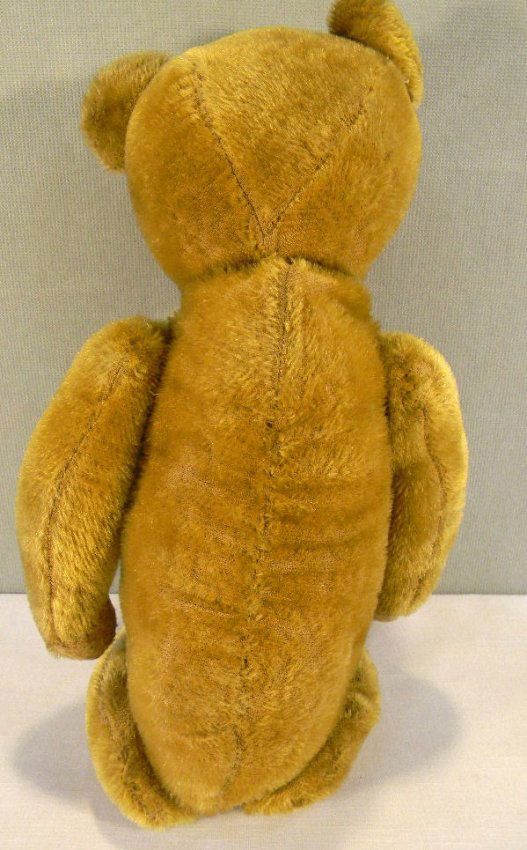 Old straw stuffed Teddy Bear, moving arms, legs and hea : Lot 19Y