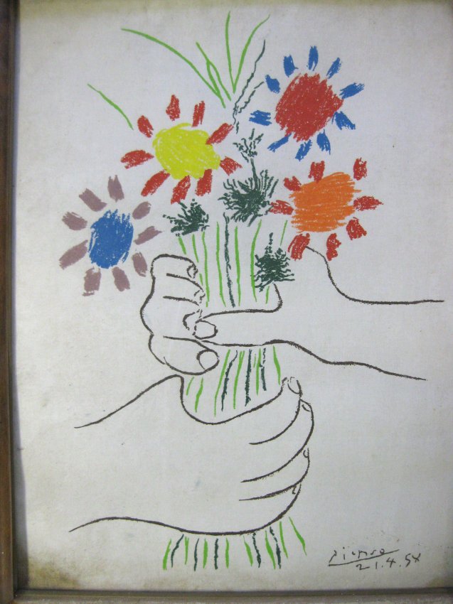 Picasso lithograph of hands holding flowers - Sight : Lot 321