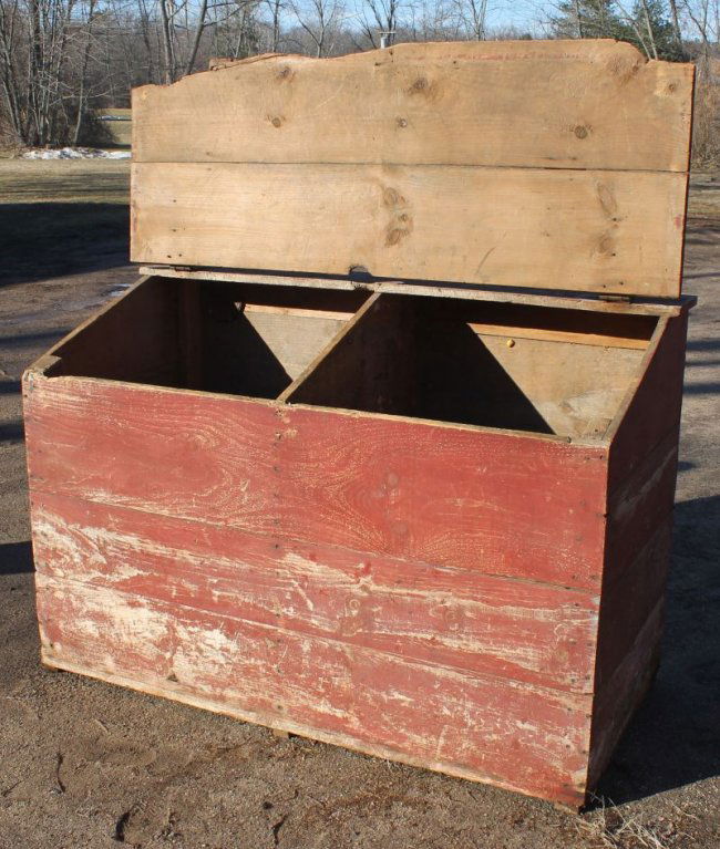 321A: large antique wooden grain bin w divided compartm : Lot 321A