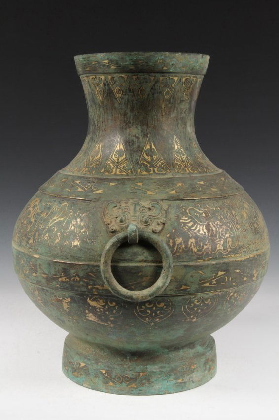 CHINESE BRONZE - Large Han Dynasty Hu Form Vase with : Lot 132