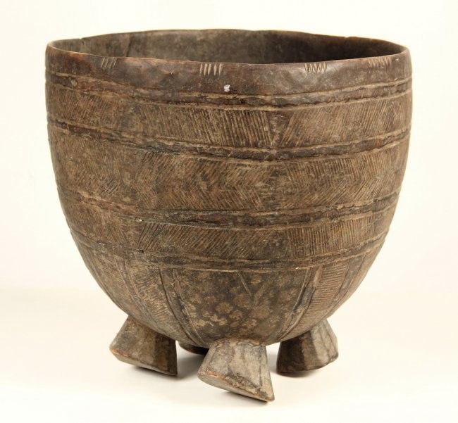 LARGE AFRICAN BOWL Footed Wooden Bowl, Ivory Coast, Lot 596